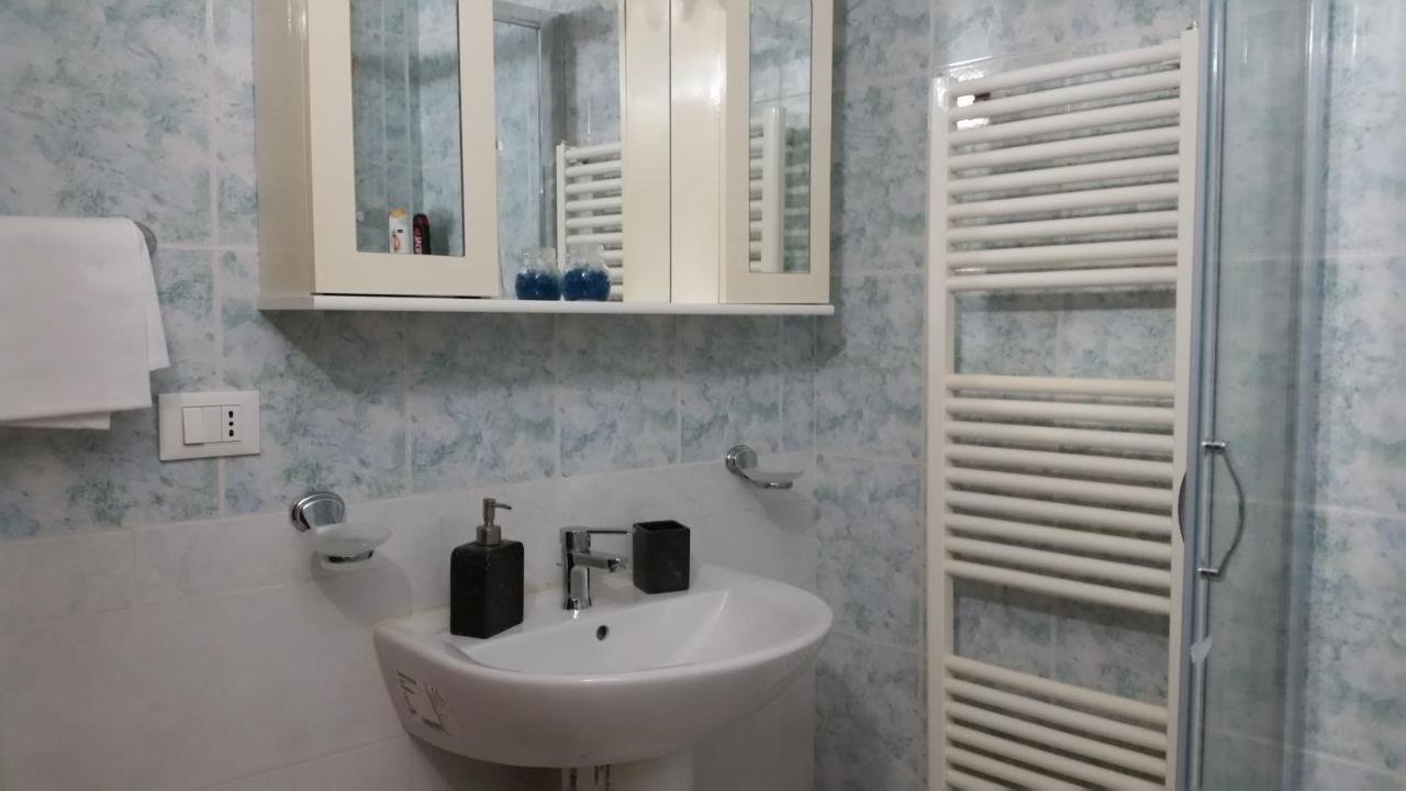 Camere Santa Chiara Ασίζη Εξωτερικό φωτογραφία